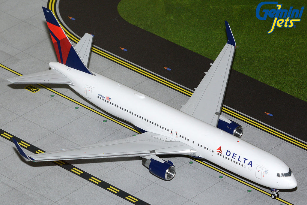 GeminiJets G2DAL1419 1:200 Delta Air Lines Boeing 767-300ER N199DN