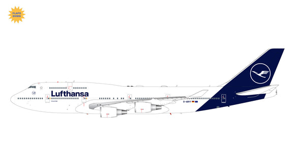 GeminiJets G2DLH1241F 1:200 Lufthansa Boeing 747-400 (Flaps Down) D-ABVY