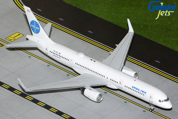 GeminiJets G2PAA1474 1:200 Pan Am Boeing 757-200 TF-FIC