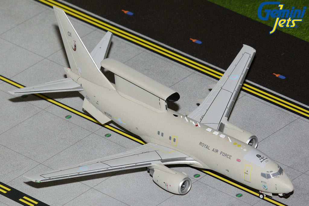 GeminiJets G2RAF1396 1:200 Royal Air Force Boeing E-7A Wedgetail WT001