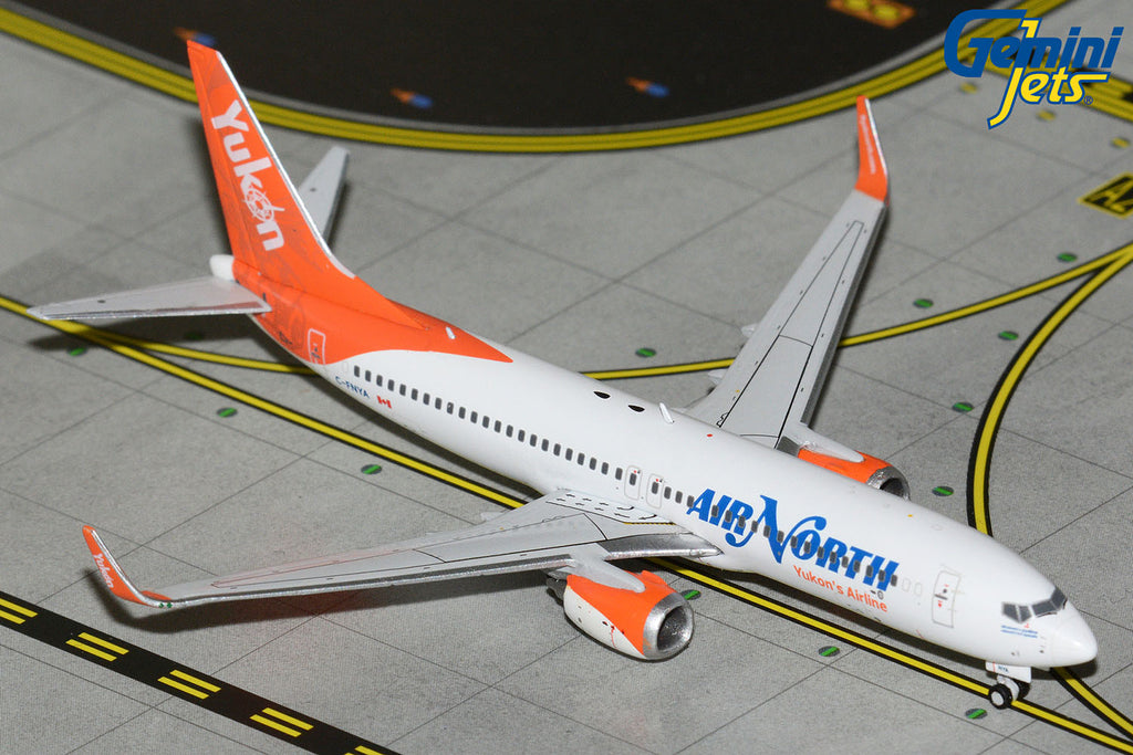GeminiJets GJANT2394 1:400 Air North Boeing 737-800 C-FNYA