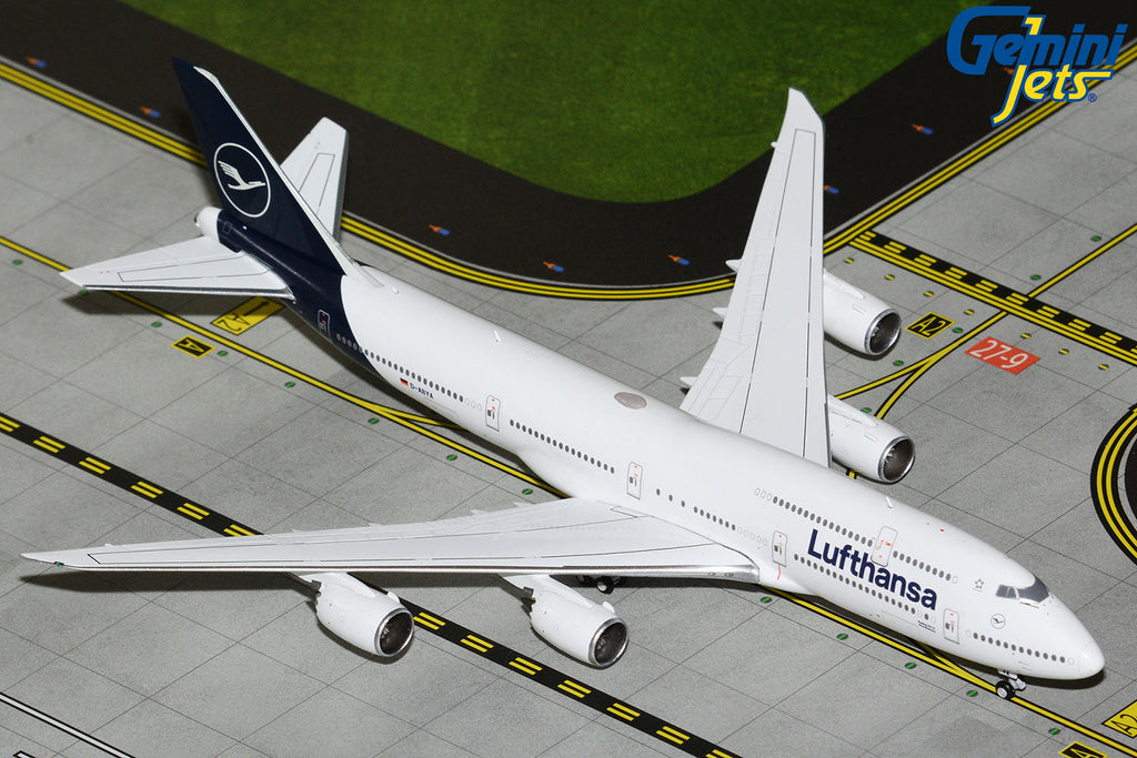 GeminiJets GJDLH2209 1:400 Lufthansa Boeing 747-8 D-ABYA