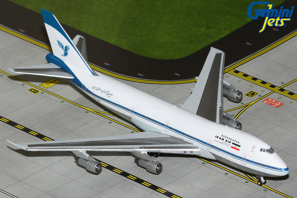 GeminiJets GJIRA2305 1:400 Iran Air Boeing 747-100 EP-IAM