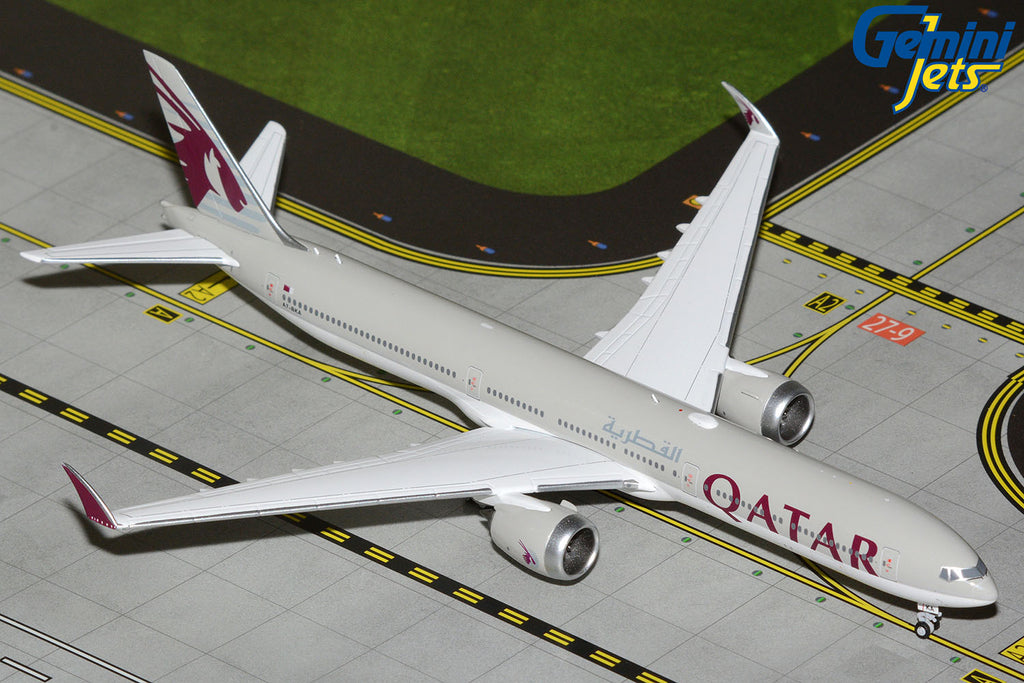GeminiJets GJQTR2278 1:400 Qatar Airways Boeing 777-9X A7-BKA