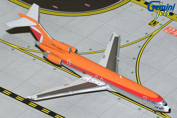 GeminiJets GJCPC2091 1:400 CP Air Boeing 727-200 C-GCPB